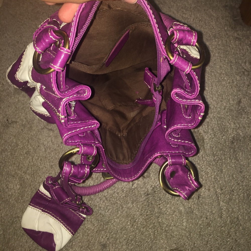 Handbag - Picture 4 of 5