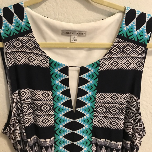 Patterned Maxi Dress - Picture 6 of 6