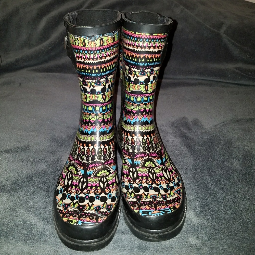 Ladies rain boots
