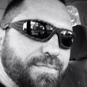 Meet your Posher, Thomas