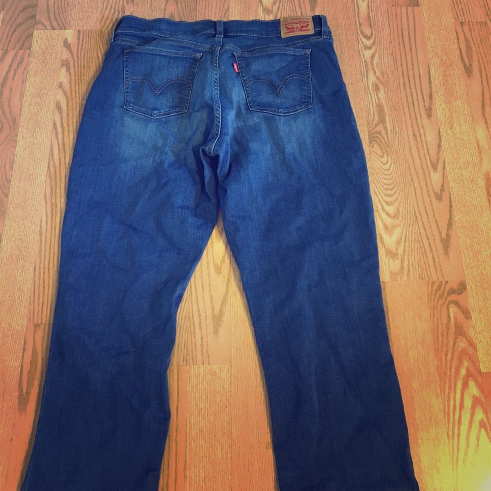 NWOT Levi jeans!