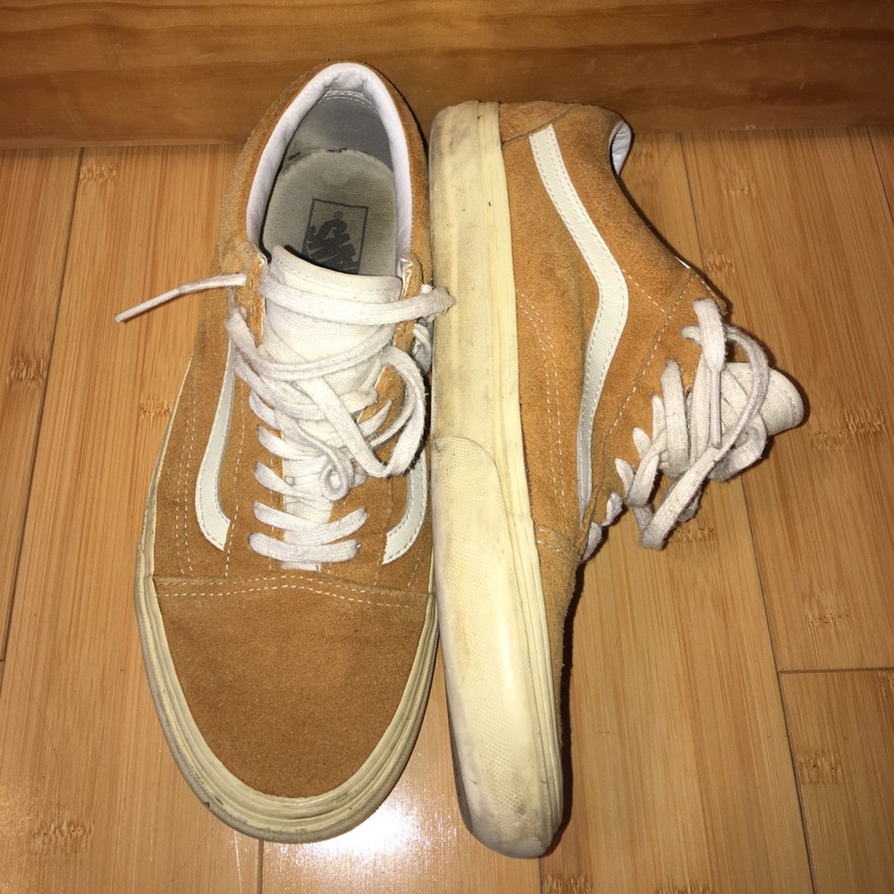 Men Skater Vans - Size 9