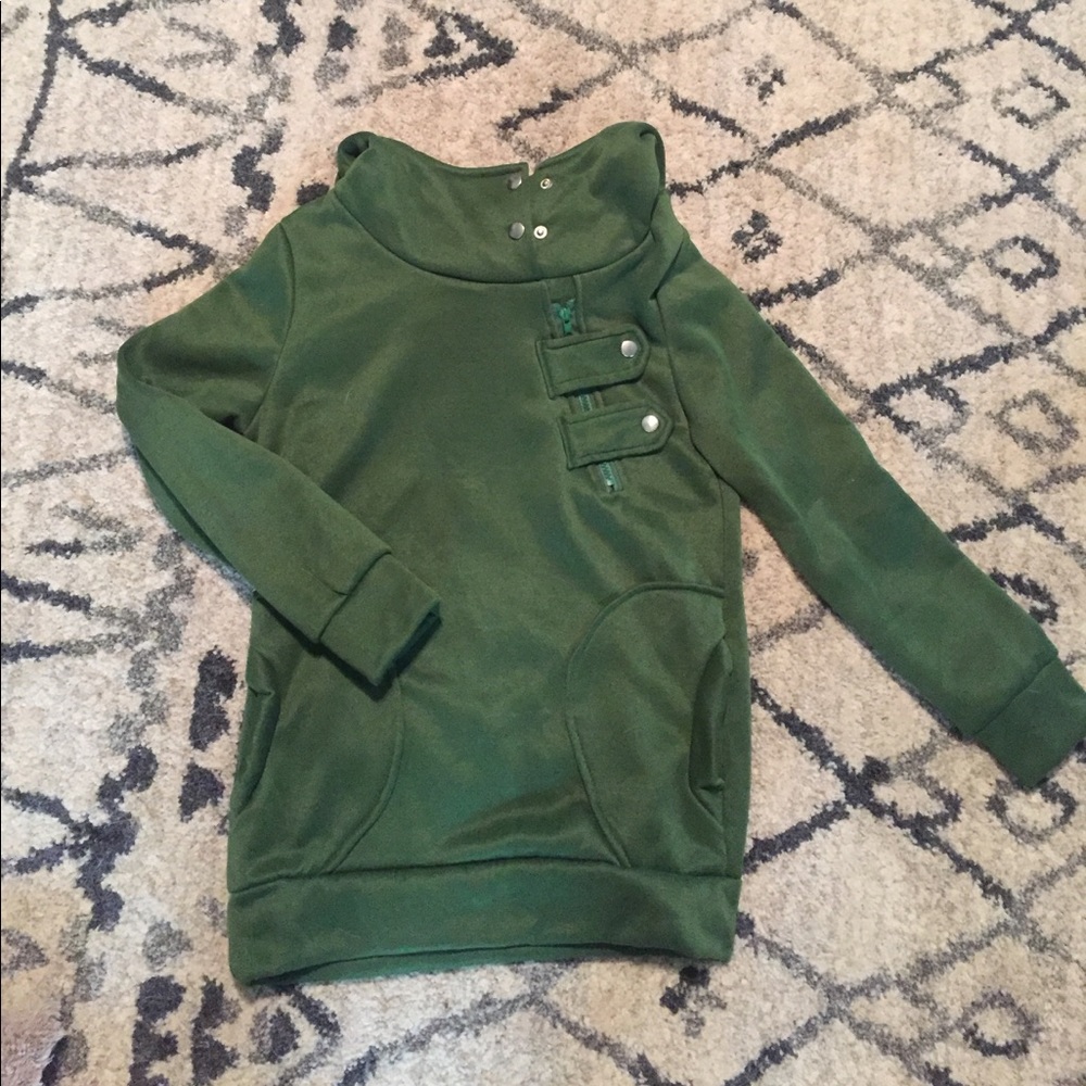 Fleece pullover