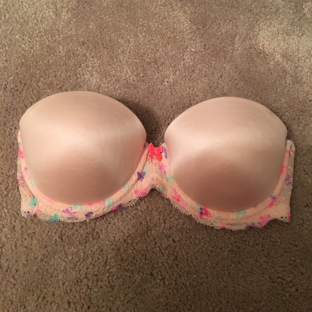 Strapless bra