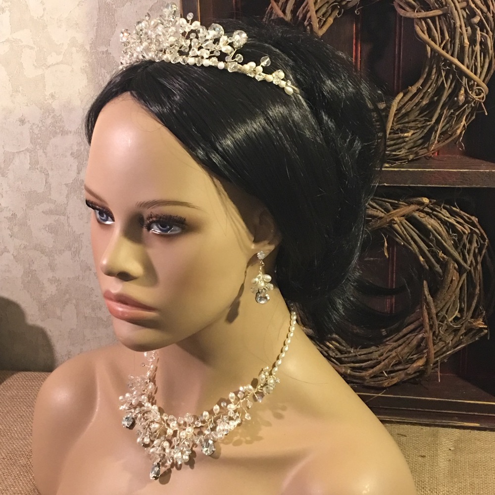 NEW Tiara & jewelry set ivory pearls wedding - Picture 4 of 8