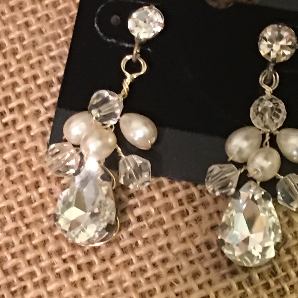 NEW Tiara & jewelry set ivory pearls wedding - Picture 8 of 8