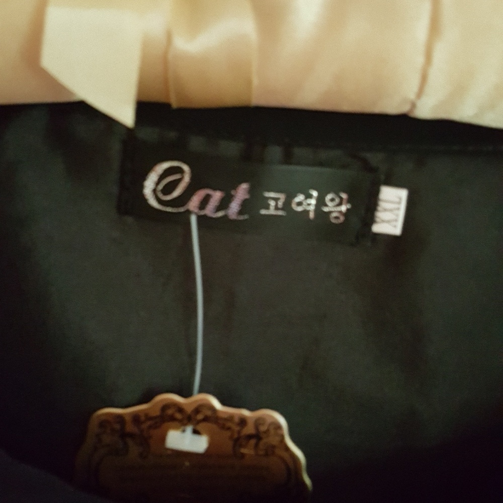 Top - Picture 3 of 4