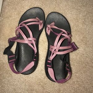 chacos!!