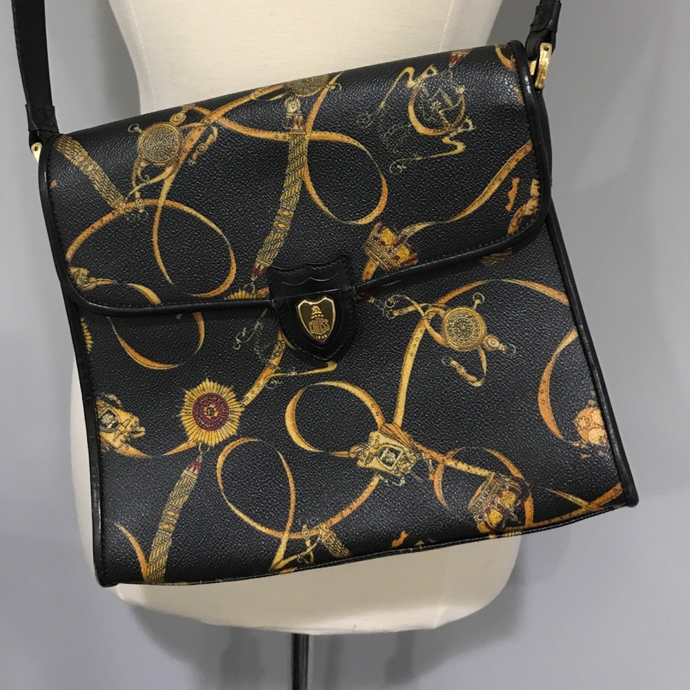 Vintage Mark Cross purse.
