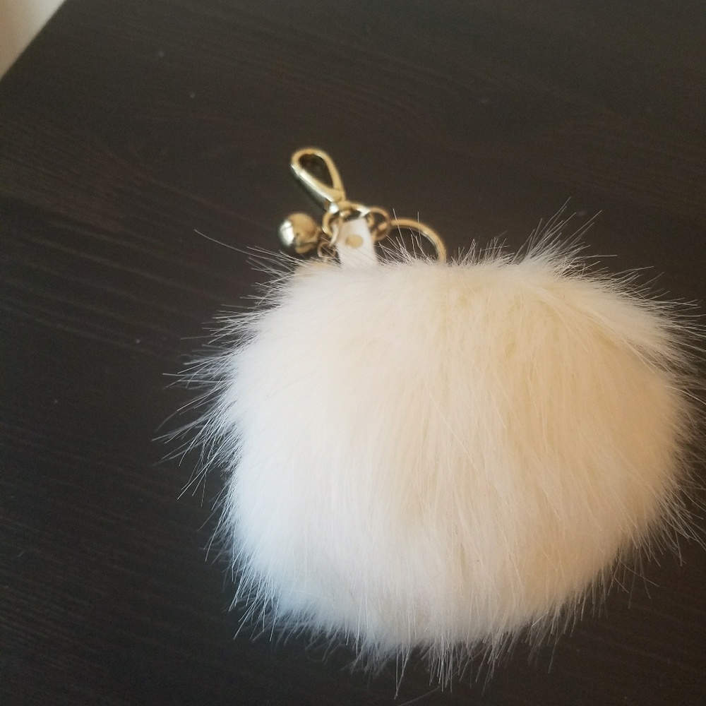 White Puff Keychain