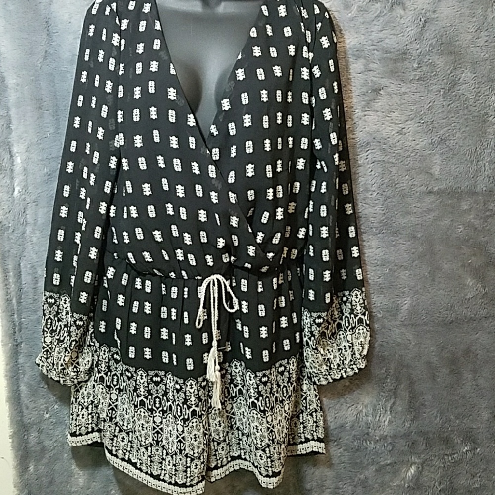 Black and ivory romper