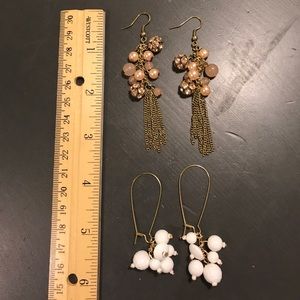Set Of 2 bead earrings