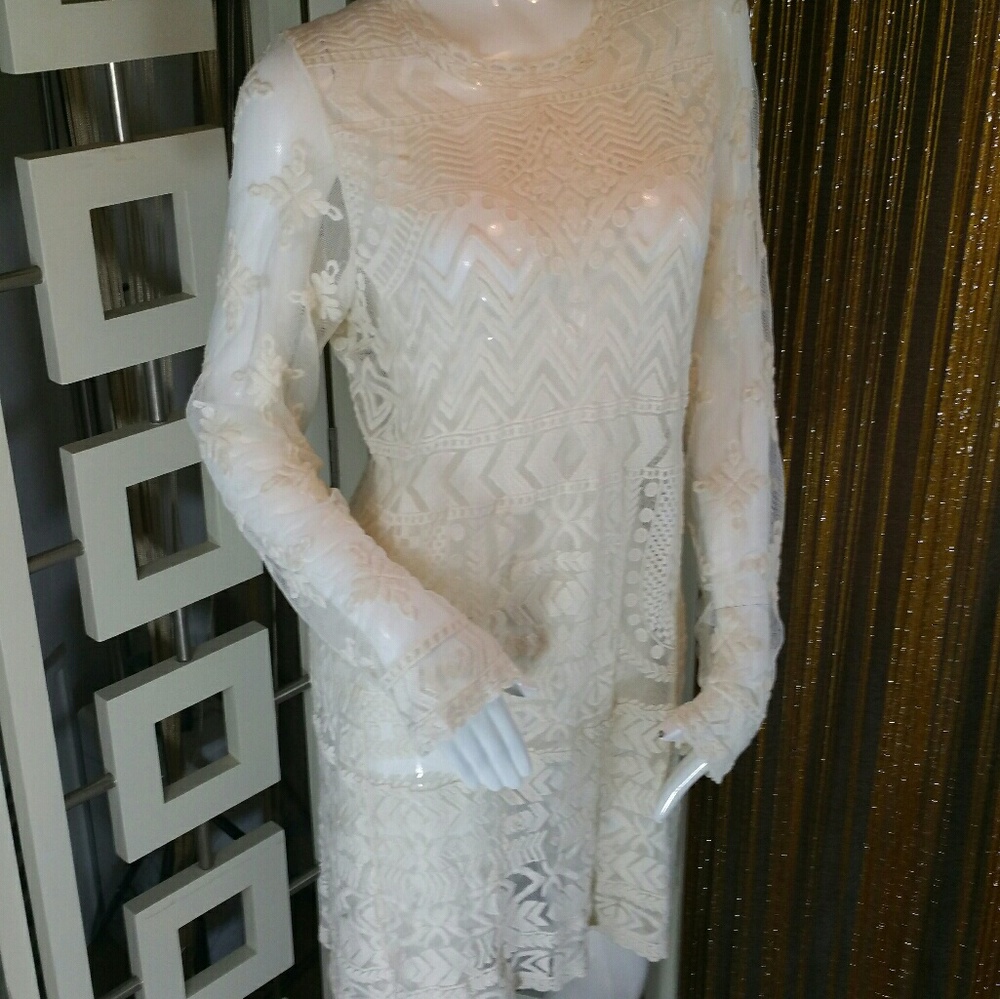 GORGEOUS UMGEE LACE DRESS!!