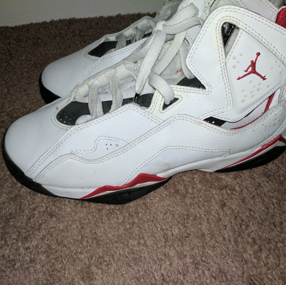 Jordan flight grade school 6.5