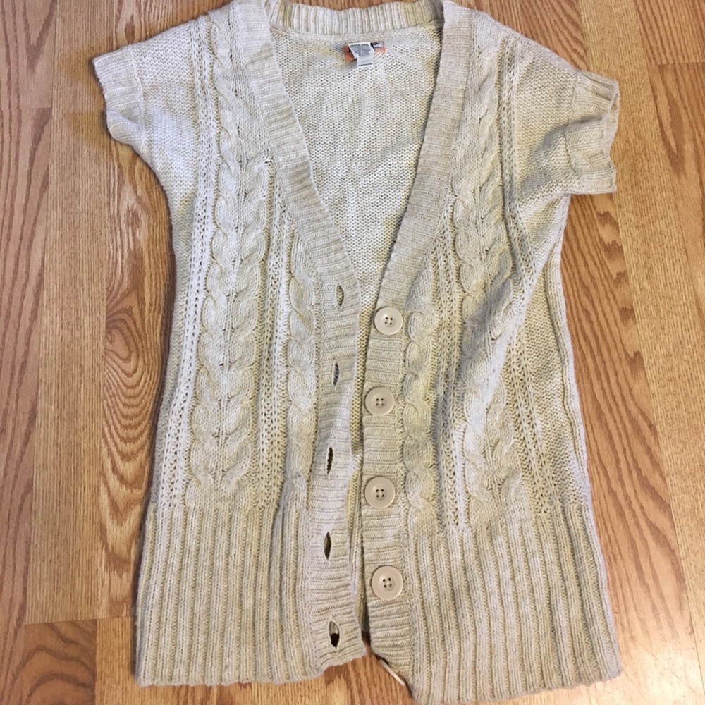 Mudd short sleeved sweater