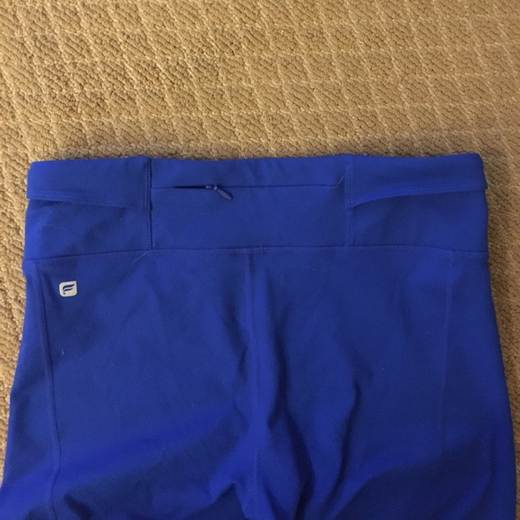 Fabletics cropped leggings - Picture 2 of 2