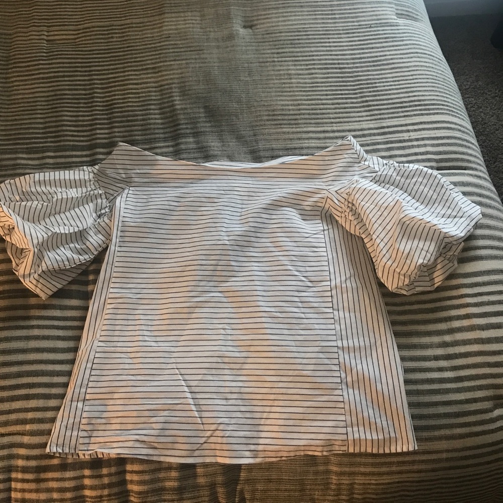 H&M off the shoulder blue/white striped top