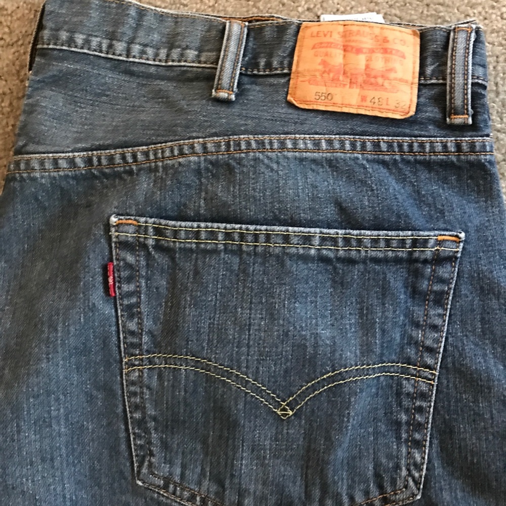 Levi 550 Jeans 48x32