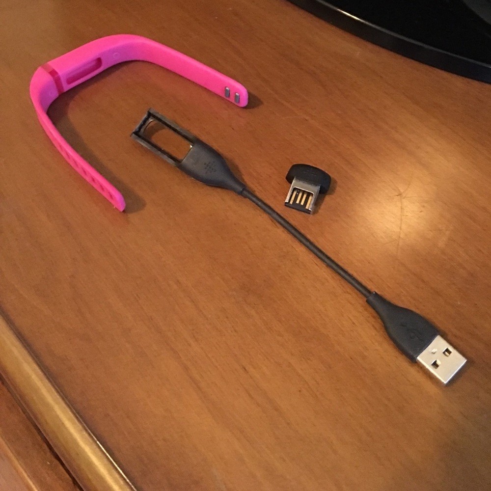 Fitbit Flex Charger and band - Picture 1 of 2