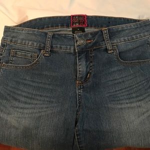 Torrid capris size 12