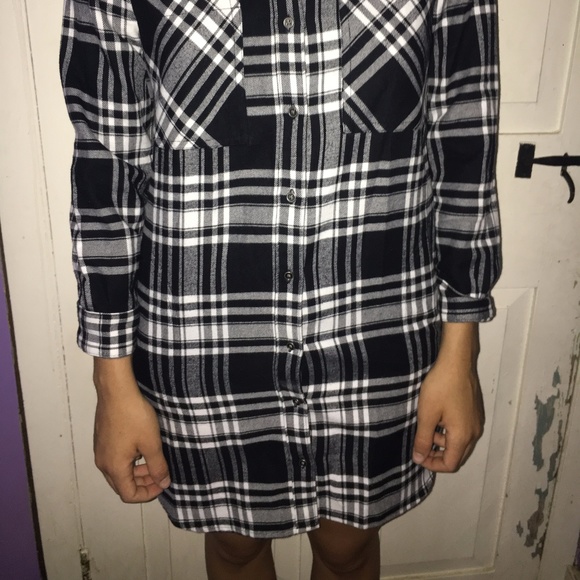 Black and white plaid tshirt dress - Picture 4 of 4