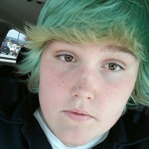 Meet your Posher, Adrian