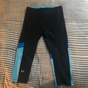 Under Armour cropped pants