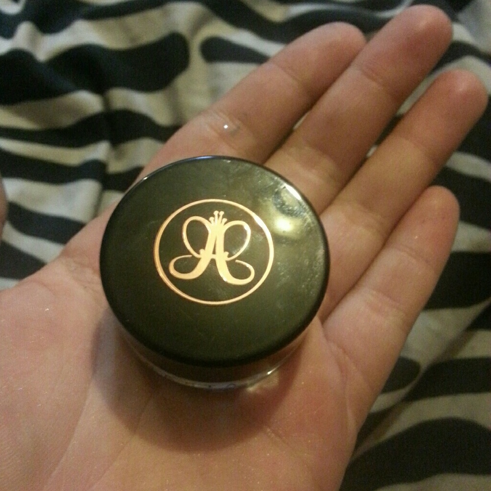 Anastasia Beverly hills Dipbrow Pomade