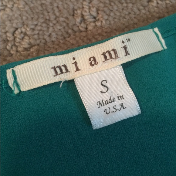 Green blouse - Picture 2 of 4