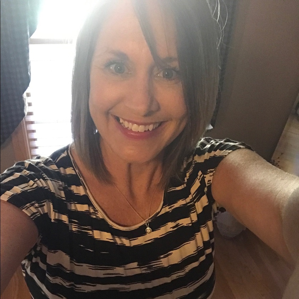 Meet your Posher, Alison