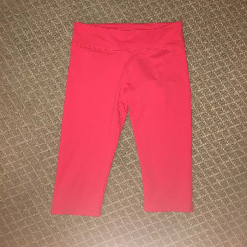 Fabletics cropped leggings