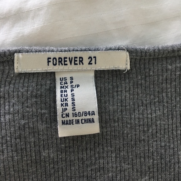 gray long sleeve - Picture 2 of 3