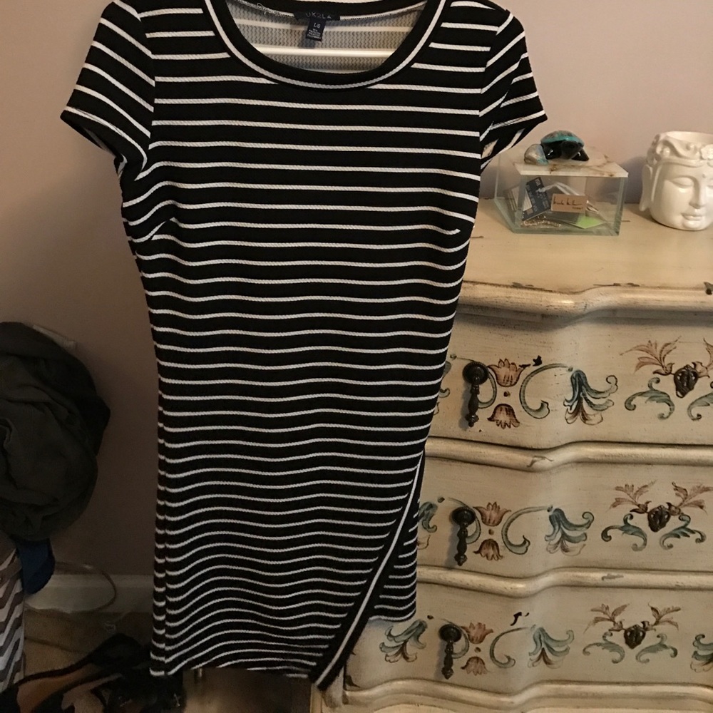 Black and white stripped dress