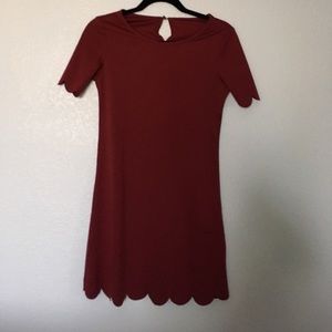 ruffled burgundy midi t-shirt dress