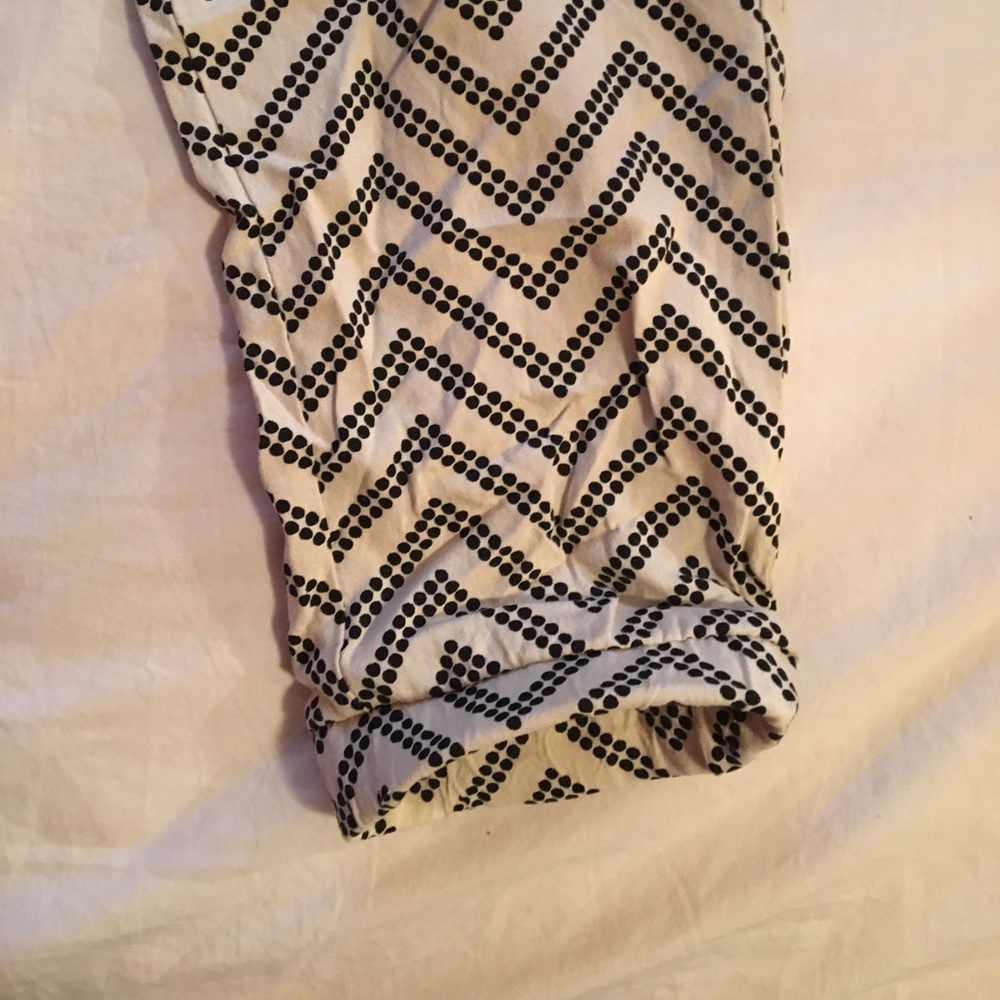 Patterned pants. - Picture 2 of 2