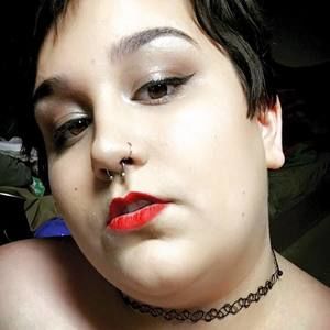 Meet your Posher, Shelbie