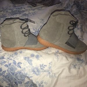 Authentic Yeezy 750s (no box) ordered from Adidas