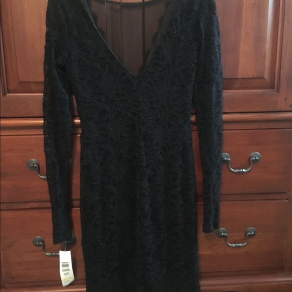 Black cocktail dress - Picture 2 of 4