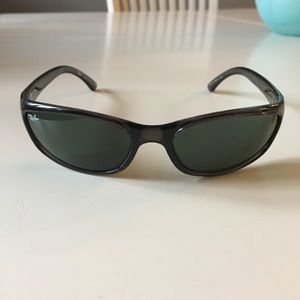 NEW! Ray-Ban wrap sunglasses. Graphite colored.