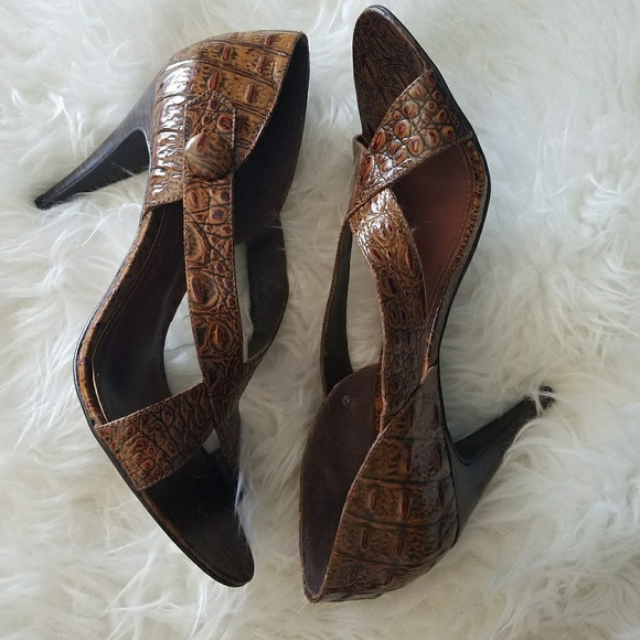 Lisa Paris Heels - Picture 4 of 6