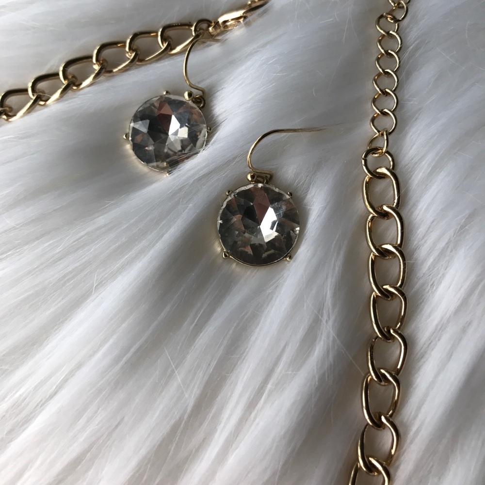 Necklace & Earring Set - Picture 4 of 8