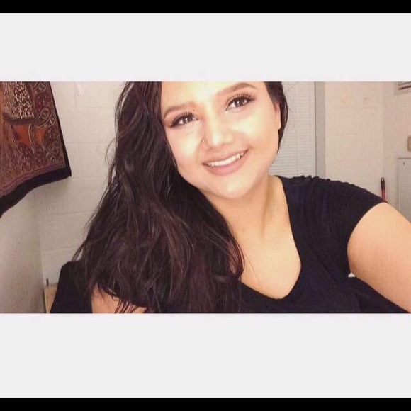 Meet your Posher, Jalynn - Picture 1 of 1