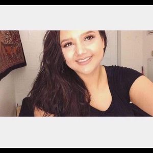 Meet your Posher, Jalynn