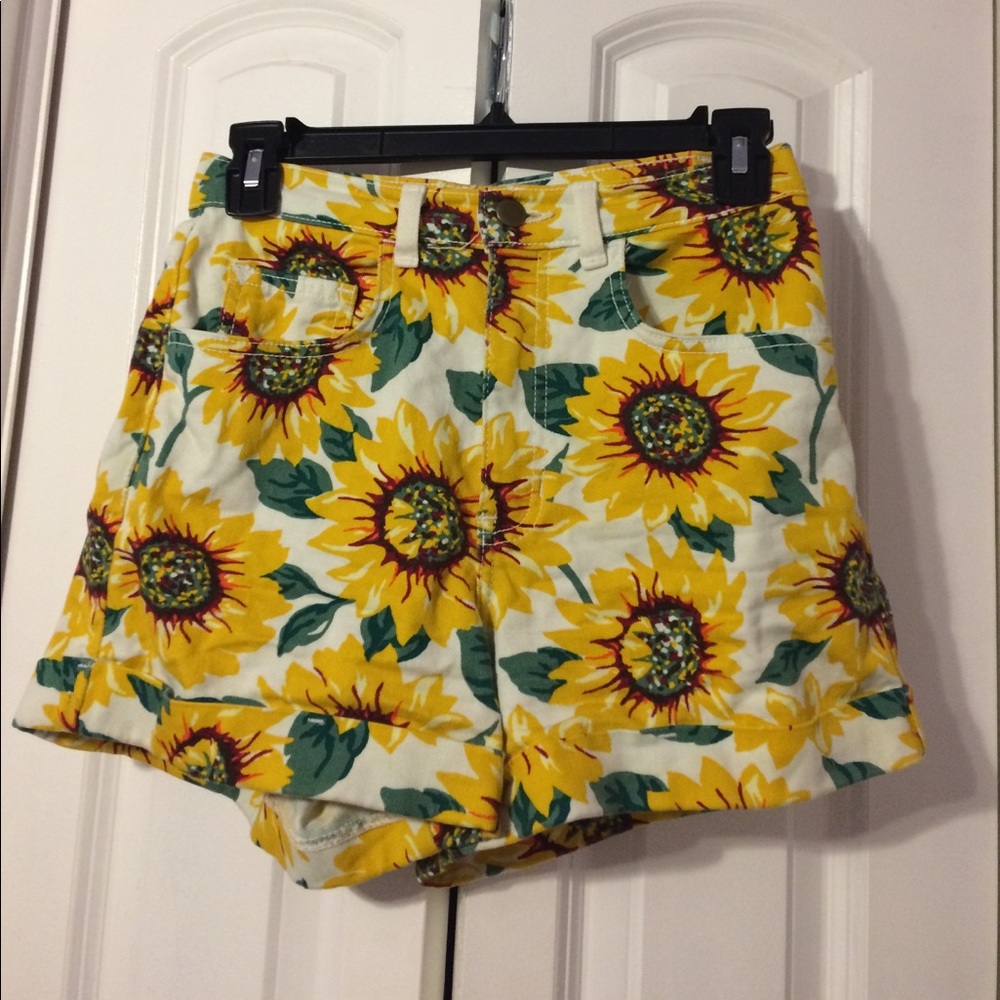 American apparel high waisted sunflower shorts