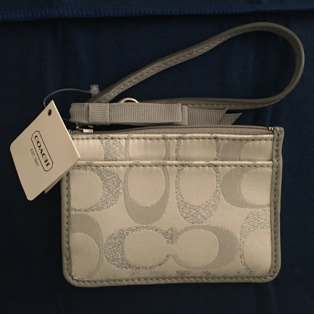 Coach Skinny Wristlet ID/Wallet F46470