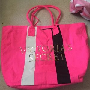Victoria secret bag bundle!