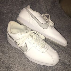 Nike Stamina Cheer Sneakers