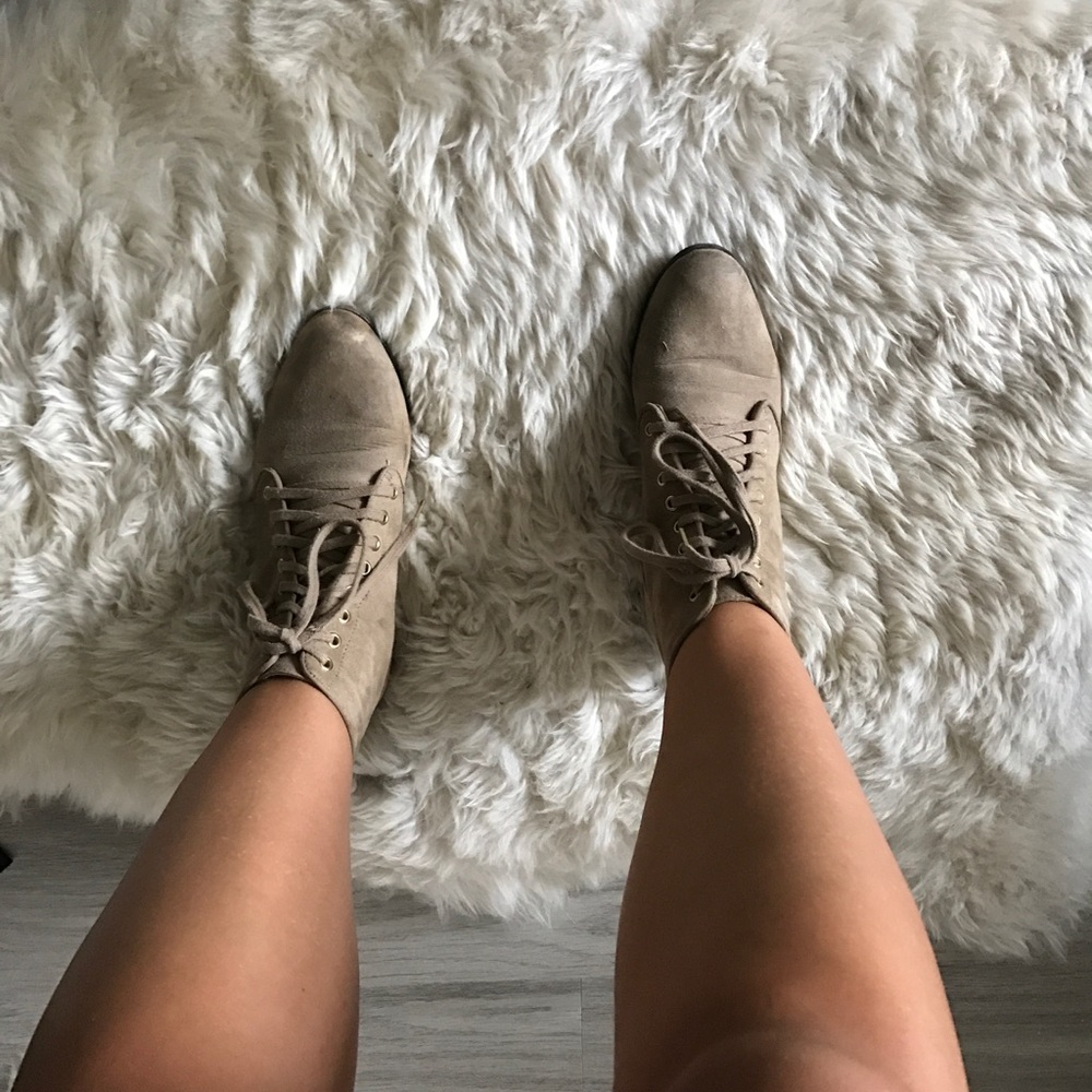 Lace up, pointed toe booties