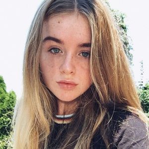 Meet your Posher, Abigail