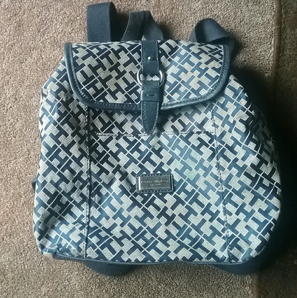 Tommy Hilfiger bag